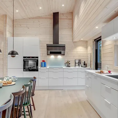 Gunnor - 1-3km From The Sea By Interhome *